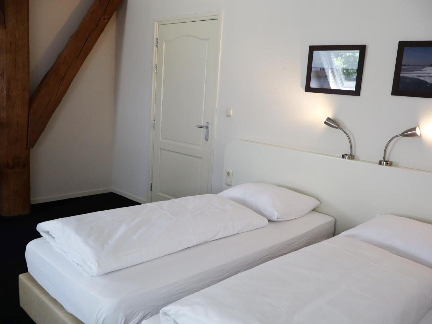 Luxe Vakantiehuis In Friesland ชูเรอ ภายนอก รูปภาพ